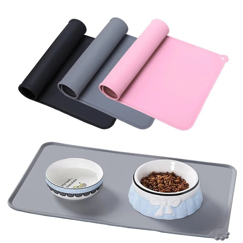 Non-Stick Silicone Feeding Drinking Mat for Dog and Cat